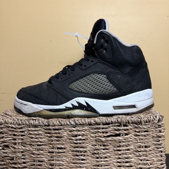 Nike Air Jordan 5 Retro Moonlight Oreo 2021 CT4838-011 - MEN Size 9